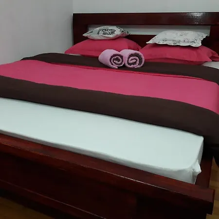 Lilly Corner Bihać