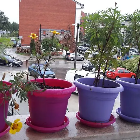 Lilly Corner Apartamento Bihać